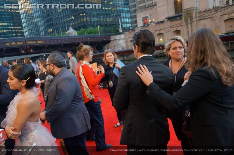 Transformers The Last Knight Global Premiere: Seibertron.com's Exclusive Photos from the Transformers Last Knight Red Carpet Event in Chicago - Transformers Event: Us Premiere Chicago 243