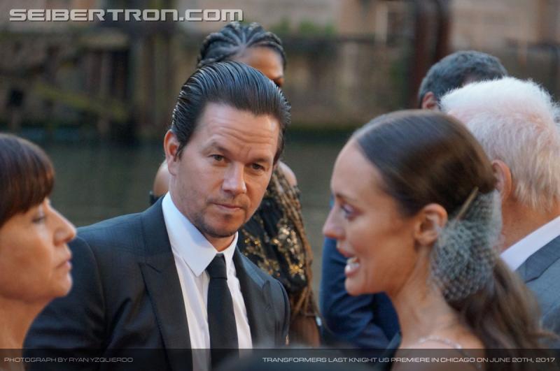 Transformers The Last Knight Global Premiere: Seibertron.com's Exclusive Photos from the Transformers Last Knight Red Carpet Event in Chicago - Transformers Event: Us Premiere Chicago 265
