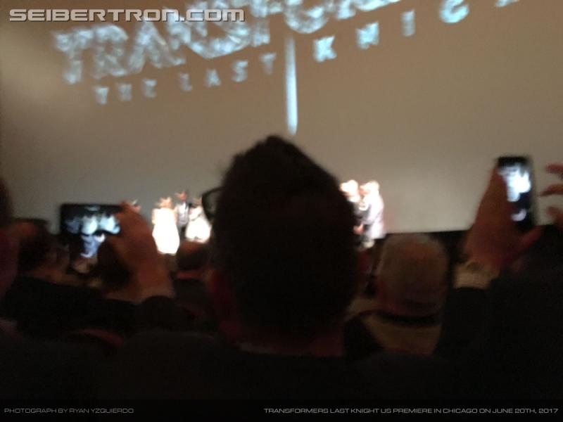 Transformers The Last Knight Global Premiere: Seibertron.com's Exclusive Photos from the Transformers Last Knight Red Carpet Event in Chicago - Transformers Event: Us Premiere Chicago 294