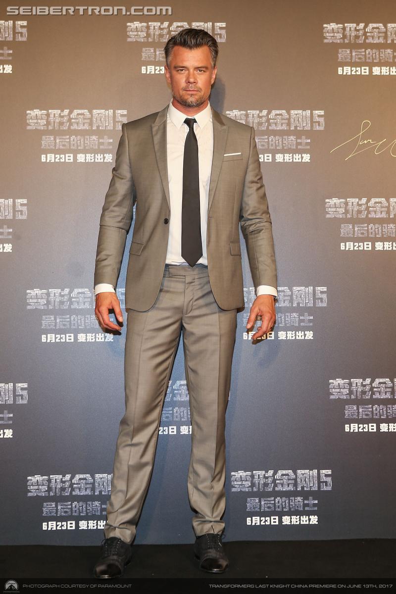 Transformers The Last Knight Global Premiere: Transformers The Last Knight China Premiere - Transformers Event: 700062784EO040 Transformers