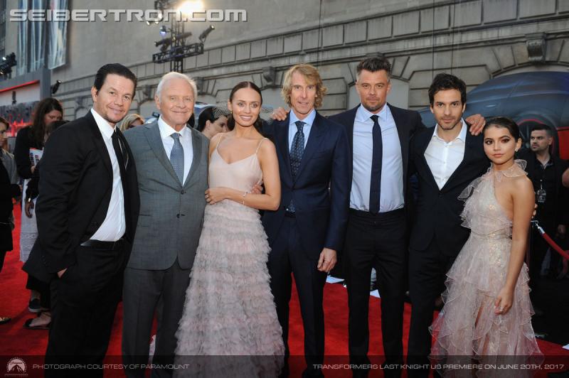 Transformers The Last Knight Global Premiere: Transformers The Last Knight US Premiere in Chicago - Transformers Event: 700067052GH00011 Transforme