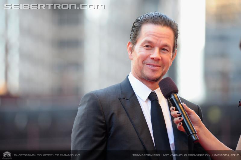 Transformers The Last Knight Global Premiere: Transformers The Last Knight US Premiere in Chicago - Transformers Event: 700067052GH00013 Transforme
