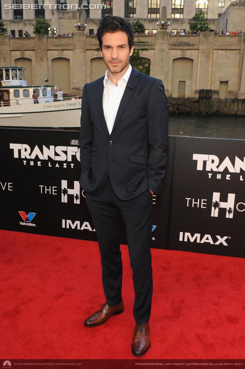 Transformers The Last Knight Global Premiere: Transformers The Last Knight US Premiere in Chicago - Transformers Event: 700067052GH00044 Transforme