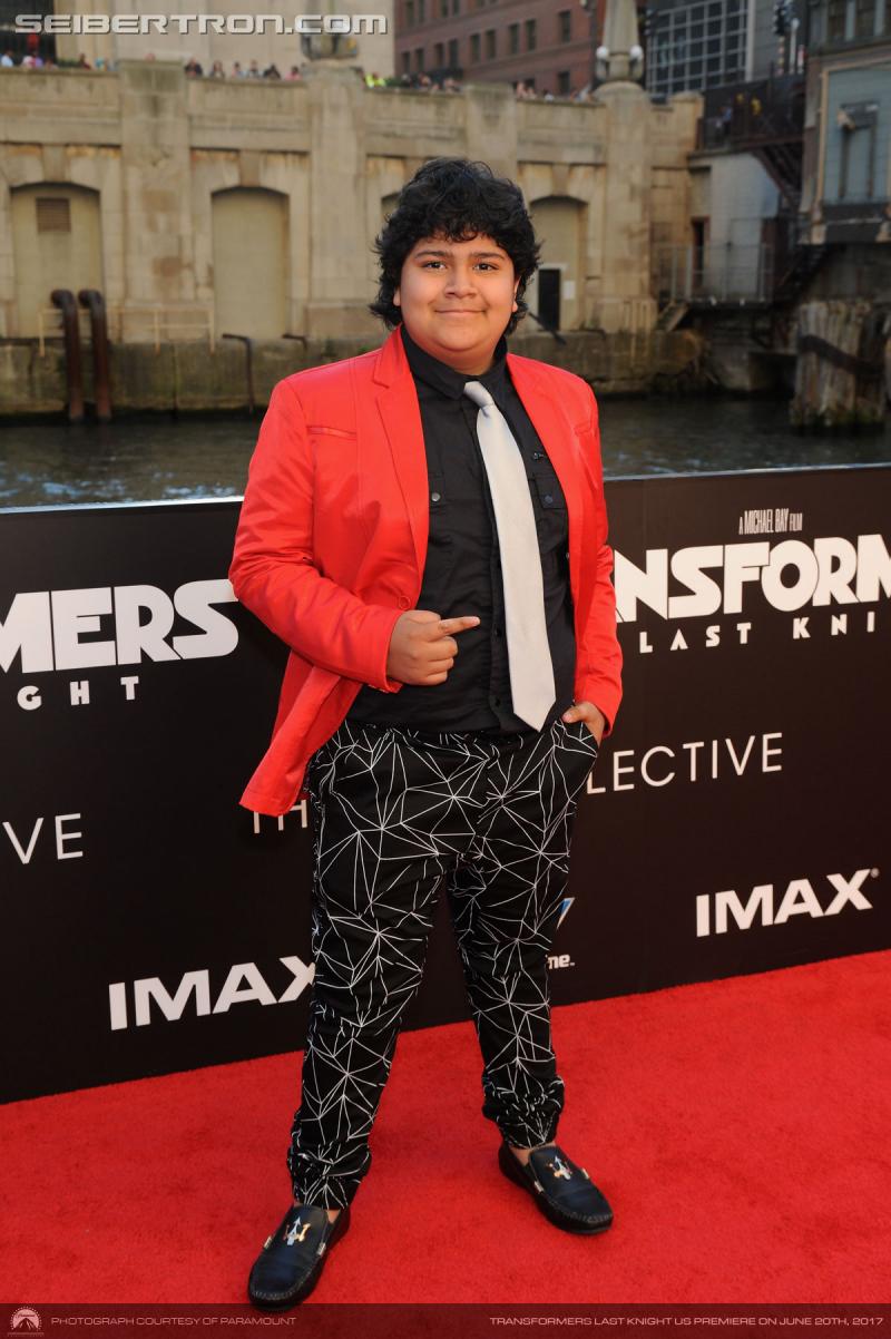 Transformers The Last Knight Global Premiere: Transformers The Last Knight US Premiere in Chicago - Transformers Event: 700067052GH00045 Transforme