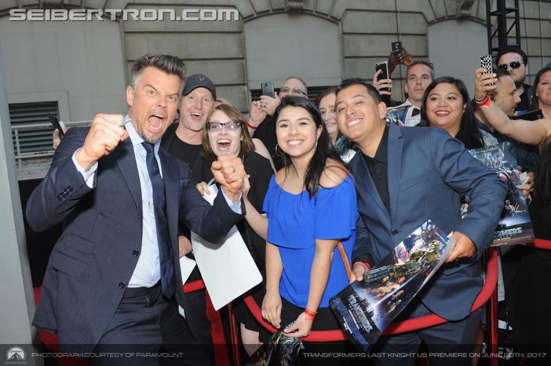 Transformers The Last Knight Global Premiere: Transformers The Last Knight US Premiere in Chicago - Transformers Event: 700067052GH00054 Transforme