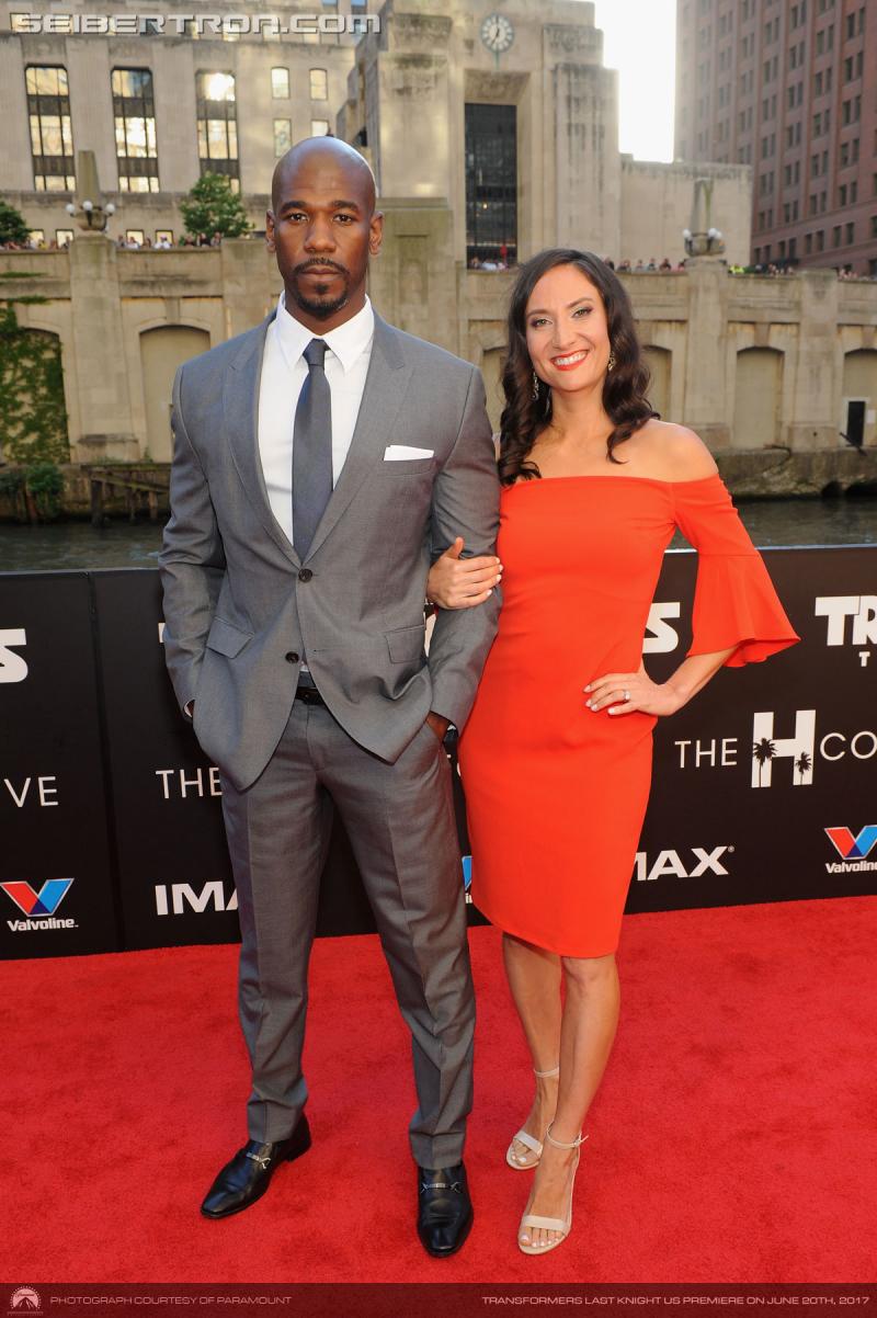 Transformers The Last Knight Global Premiere: Transformers The Last Knight US Premiere in Chicago - Transformers Event: 700067052GH00081 Transforme