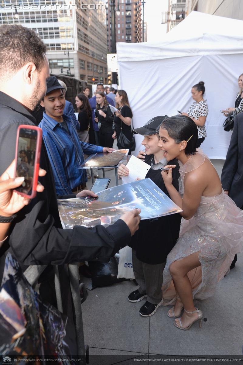 Transformers The Last Knight Global Premiere: Transformers The Last Knight US Premiere in Chicago - Transformers Event: 700067052GH00091 Transforme