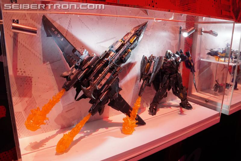 SDCC 2017 - Transformers The Last Knight Products