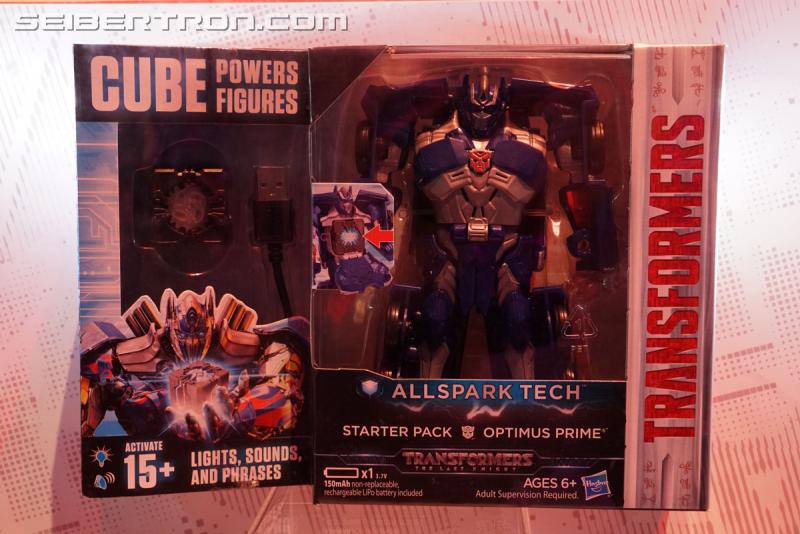 SDCC 2017: Transformers The Last Knight Products - Transformers Event: DSC04562