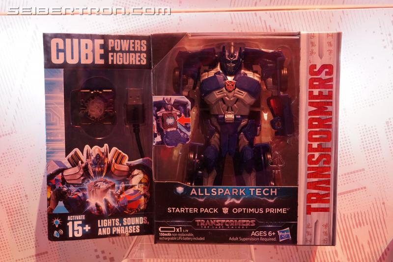 SDCC 2017: Transformers The Last Knight Products - Transformers Event: DSC04564