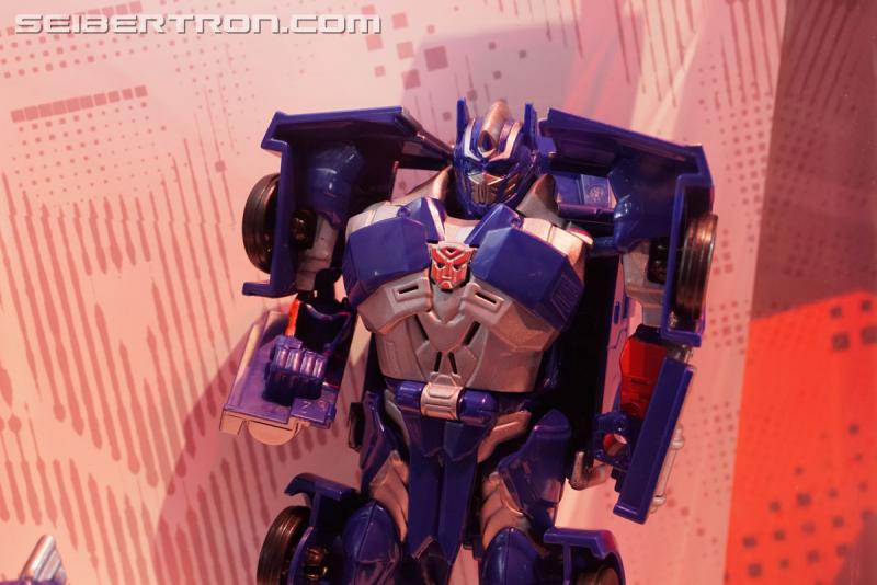 SDCC 2017: Transformers The Last Knight Products - Transformers Event: DSC04566