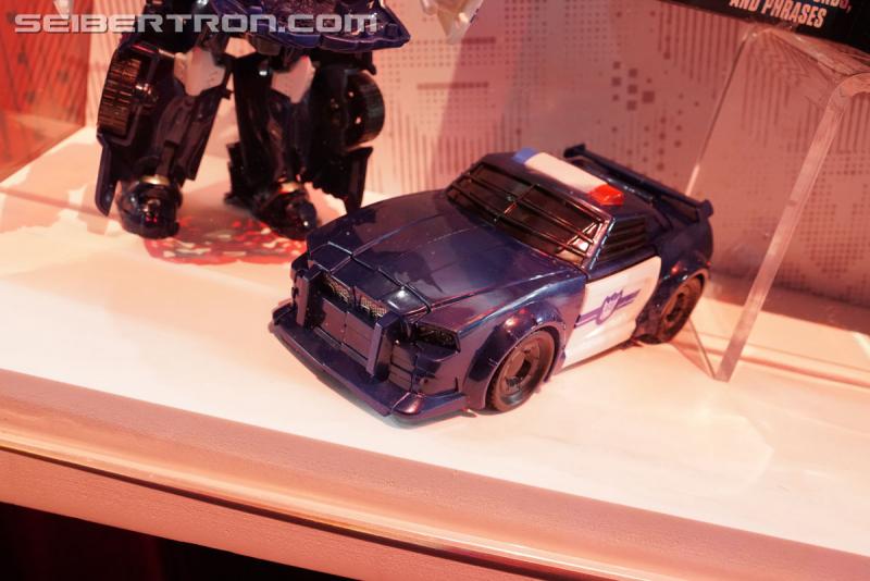 SDCC 2017: Transformers The Last Knight Products - Transformers Event: DSC04569