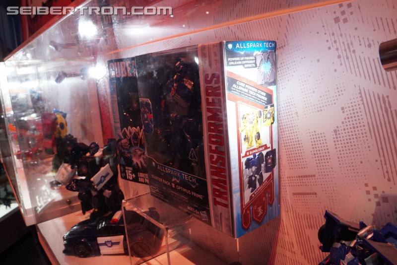 SDCC 2017 - Transformers The Last Knight Products