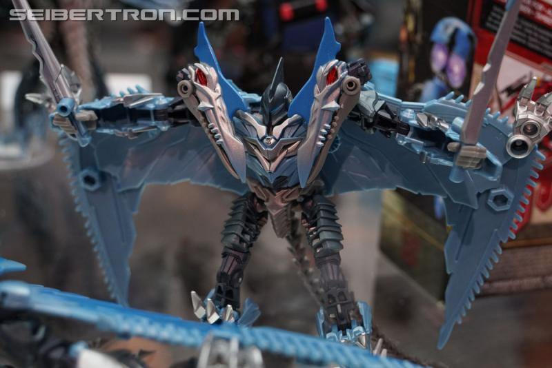 SDCC 2017: Transformers The Last Knight Products - Transformers Event: DSC04632