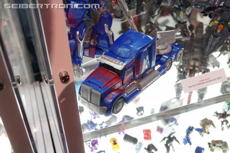 SDCC 2017: Transformers The Last Knight Products - Transformers Event: DSC04648