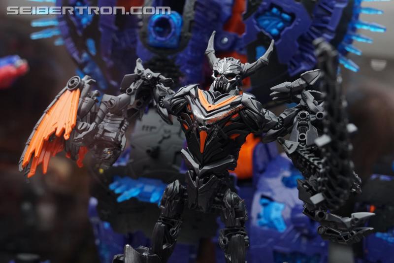 SDCC 2017: Transformers The Last Knight Products - Transformers Event: DSC04667
