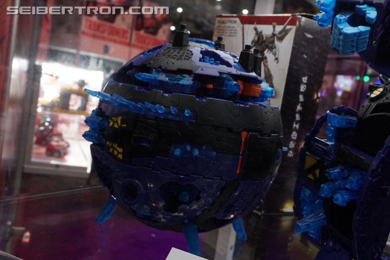 SDCC 2017: Transformers The Last Knight Products - Transformers Event: DSC04856