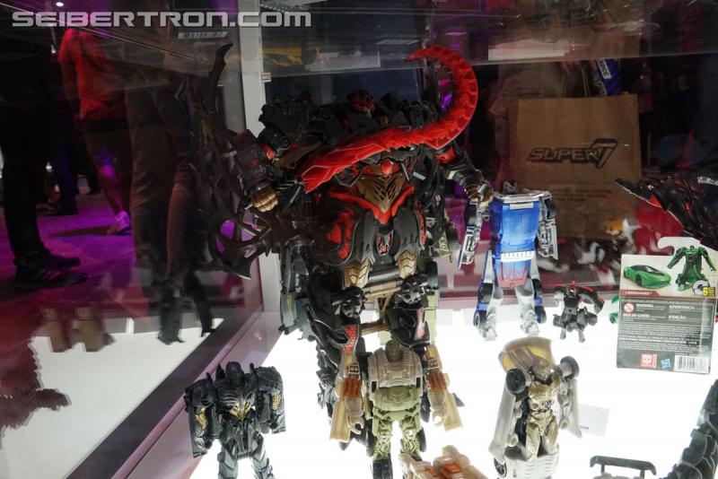 SDCC 2017: Transformers The Last Knight Products - Transformers Event: DSC04878