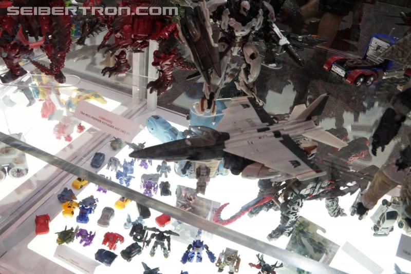 SDCC 2017: Transformers The Last Knight Products - Transformers Event: DSC05394
