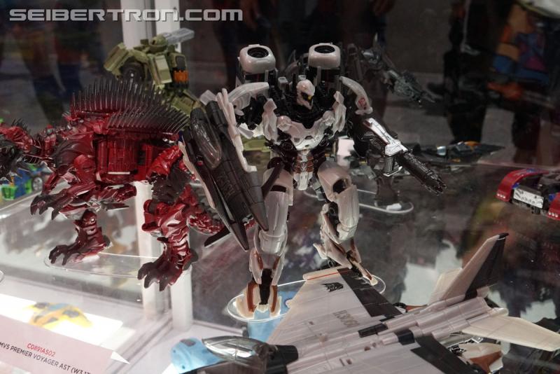 SDCC 2017: Transformers The Last Knight Products - Transformers Event: DSC05396