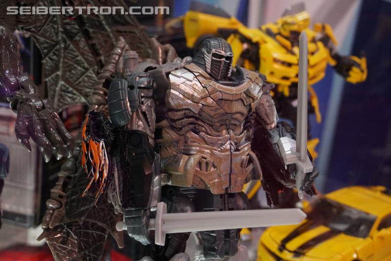 SDCC 2017: Transformers The Last Knight Products - Transformers Event: DSC05404