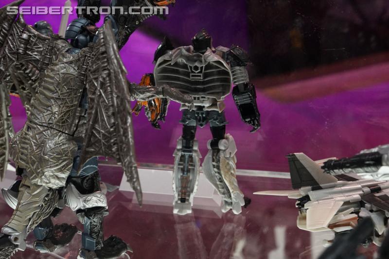 SDCC 2017: Transformers The Last Knight Products - Transformers Event: DSC05405