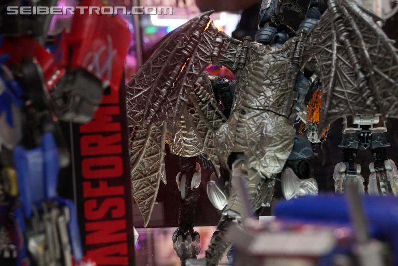 SDCC 2017: Transformers The Last Knight Products - Transformers Event: DSC05406