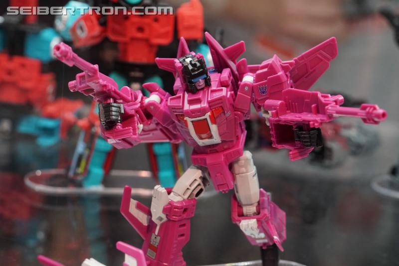 Transformers News: SDCC 2017: Preview Night Titans Return Display with Toys Released in 2017 #HasbroSDCC