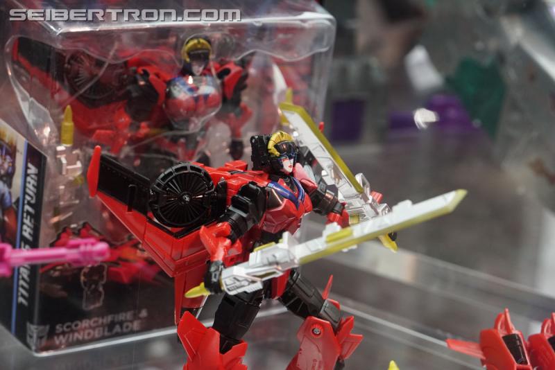 SDCC 2017: Transformers Titans Return Products - Transformers Event: DSC04496
