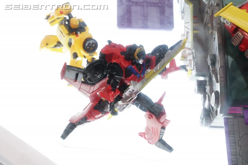 SDCC 2017: Transformers Titans Return Products - Transformers Event: DSC04508