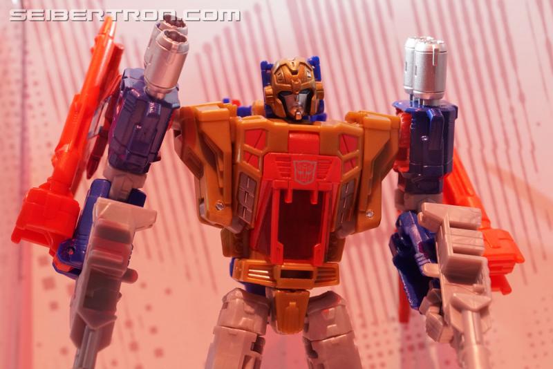 SDCC 2017: Transformers Titans Return Products - Transformers Event: DSC04549