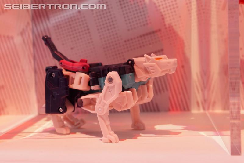 SDCC 2017: Transformers Titans Return Products - Transformers Event: DSC04553