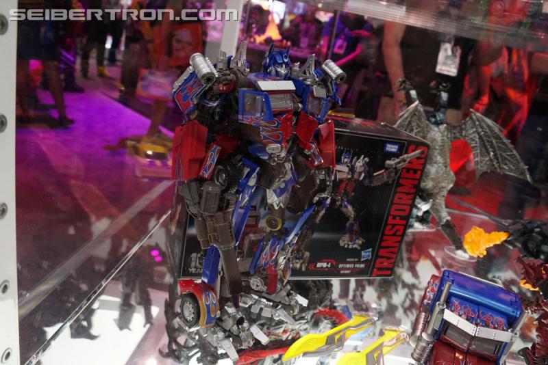 SDCC 2017 - Transformers Movie Masterpiece products