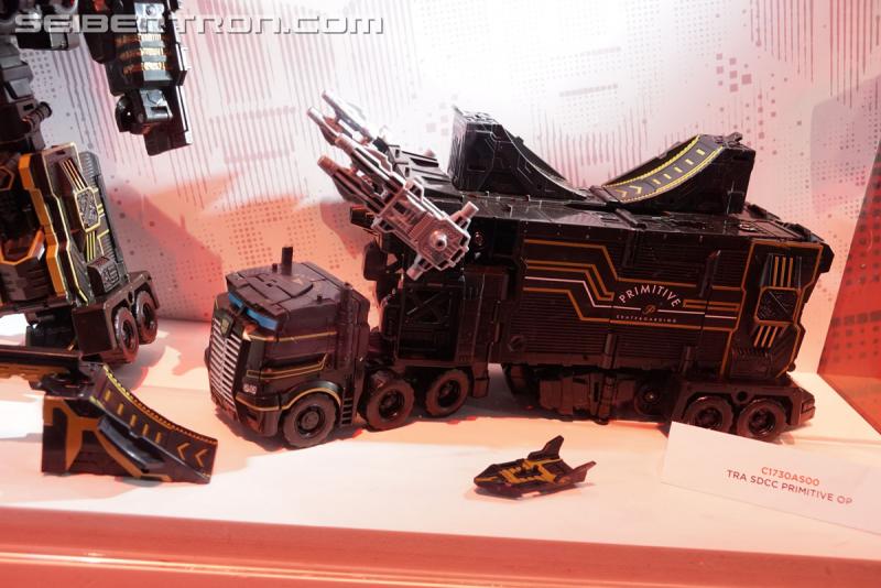 SDCC 2017: Transformers related SDCC Exclusives - Transformers Event: DSC04537