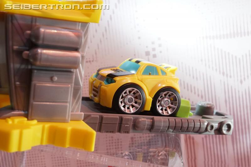 SDCC 2017: Playskool Transformers Rescue Bots - Transformers Event: DSC04583