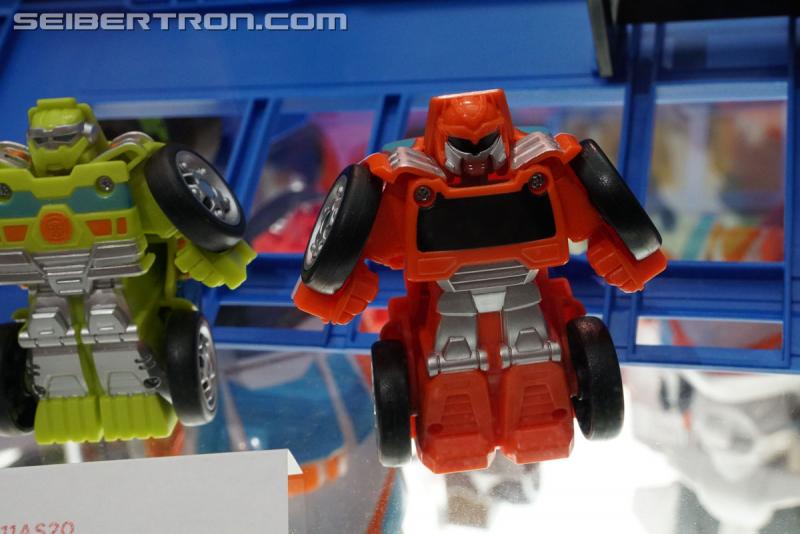 SDCC 2017: Playskool Transformers Rescue Bots - Transformers Event: DSC04898