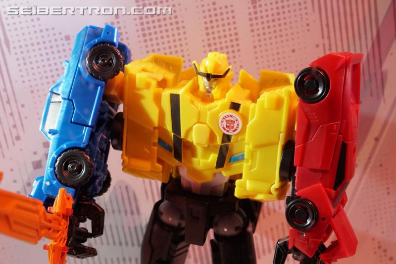 SDCC 2017: Transformers Robots In Disguise Combiner Force - Transformers Event: DSC04593