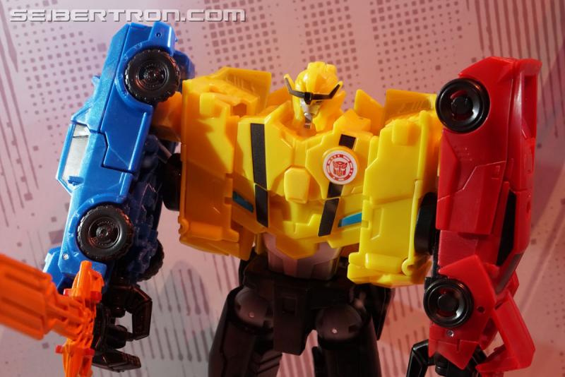SDCC 2017: Transformers Robots In Disguise Combiner Force - Transformers Event: DSC04594