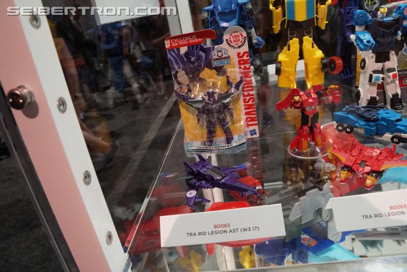 Transformers News: Re: SDCC 2017: Preview Night First Look at Power of the Primes, Robots in Disguise, and More #HasbroSDCC