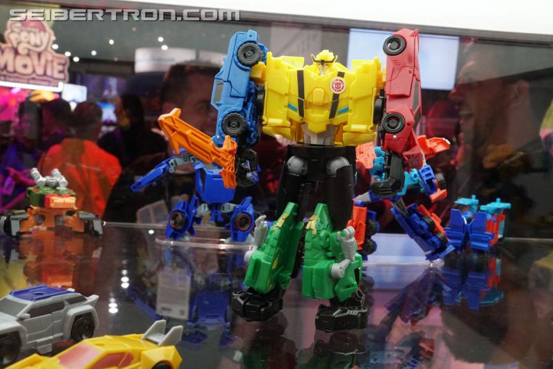 Transformers News: Re: SDCC 2017: Preview Night First Look at Power of the Primes, Robots in Disguise, and More #HasbroSDCC