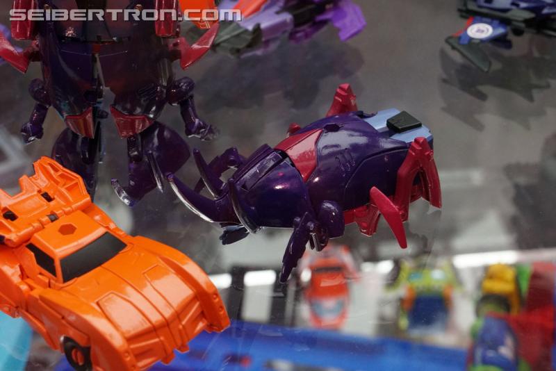 SDCC 2017: Transformers Robots In Disguise Combiner Force - Transformers Event: DSC05384