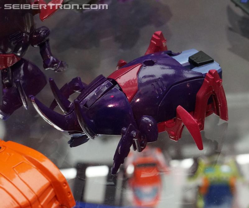SDCC 2017: Transformers Robots In Disguise Combiner Force - Transformers Event: DSC05384a