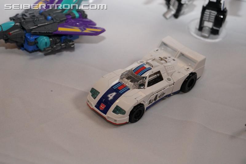 SDCC 2017: Generations Power of the Primes revealed and Titans Return - Transformers Event: Power Of Primes 027