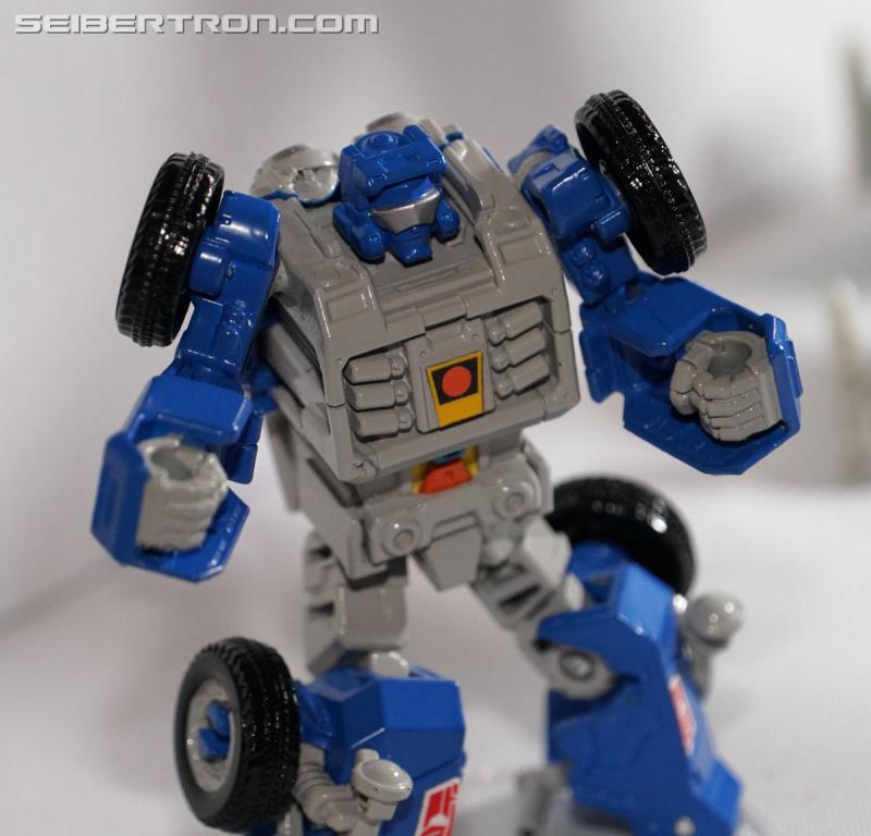 SDCC 2017: Generations Power of the Primes revealed and Titans Return - Transformers Event: Power Of Primes 089