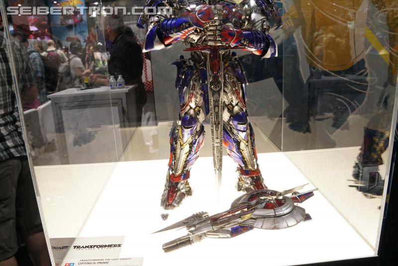 SDCC 2017: Licensed Transformers Products - Transformers Event: Licensed Tfs 048