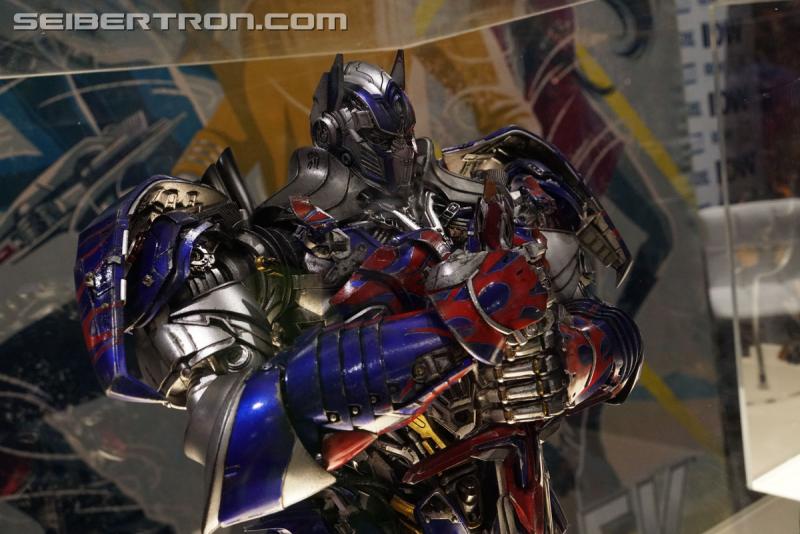 SDCC 2017: Licensed Transformers Products - Transformers Event: Licensed Tfs 075