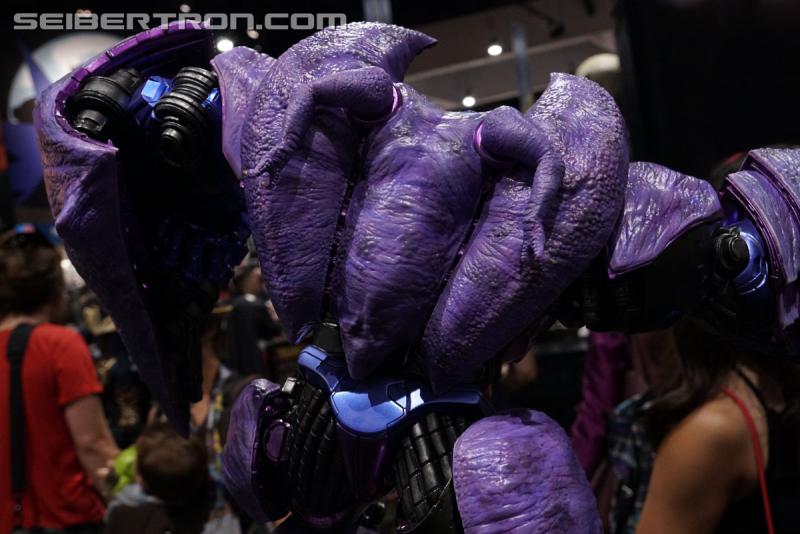 SDCC 2017: Licensed Transformers Products - Transformers Event: Licensed Tfs 089