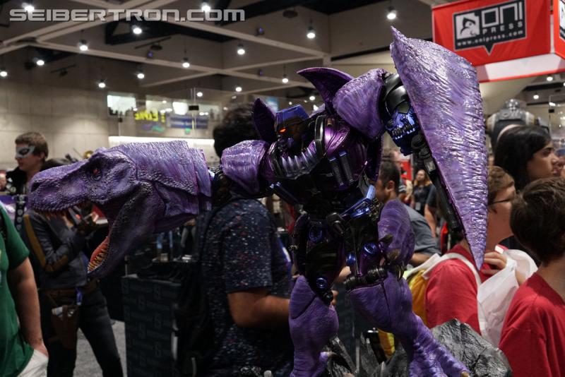 SDCC 2017: Licensed Transformers Products - Transformers Event: Licensed Tfs 100