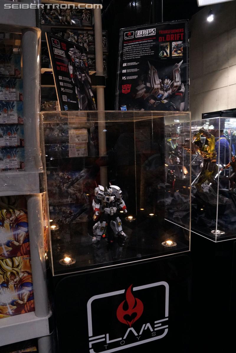 SDCC 2017: Licensed Transformers Products - Transformers Event: Licensed Tfs 101