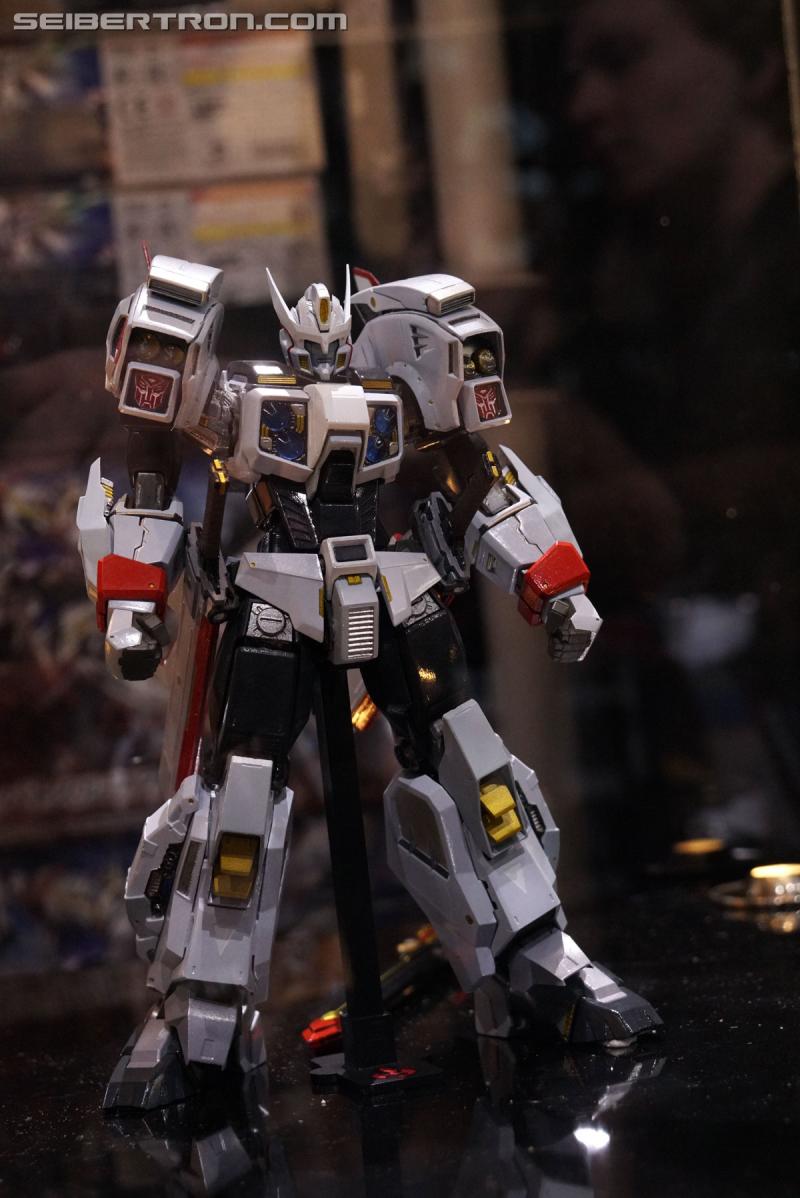 SDCC 2017: Licensed Transformers Products - Transformers Event: Licensed Tfs 107